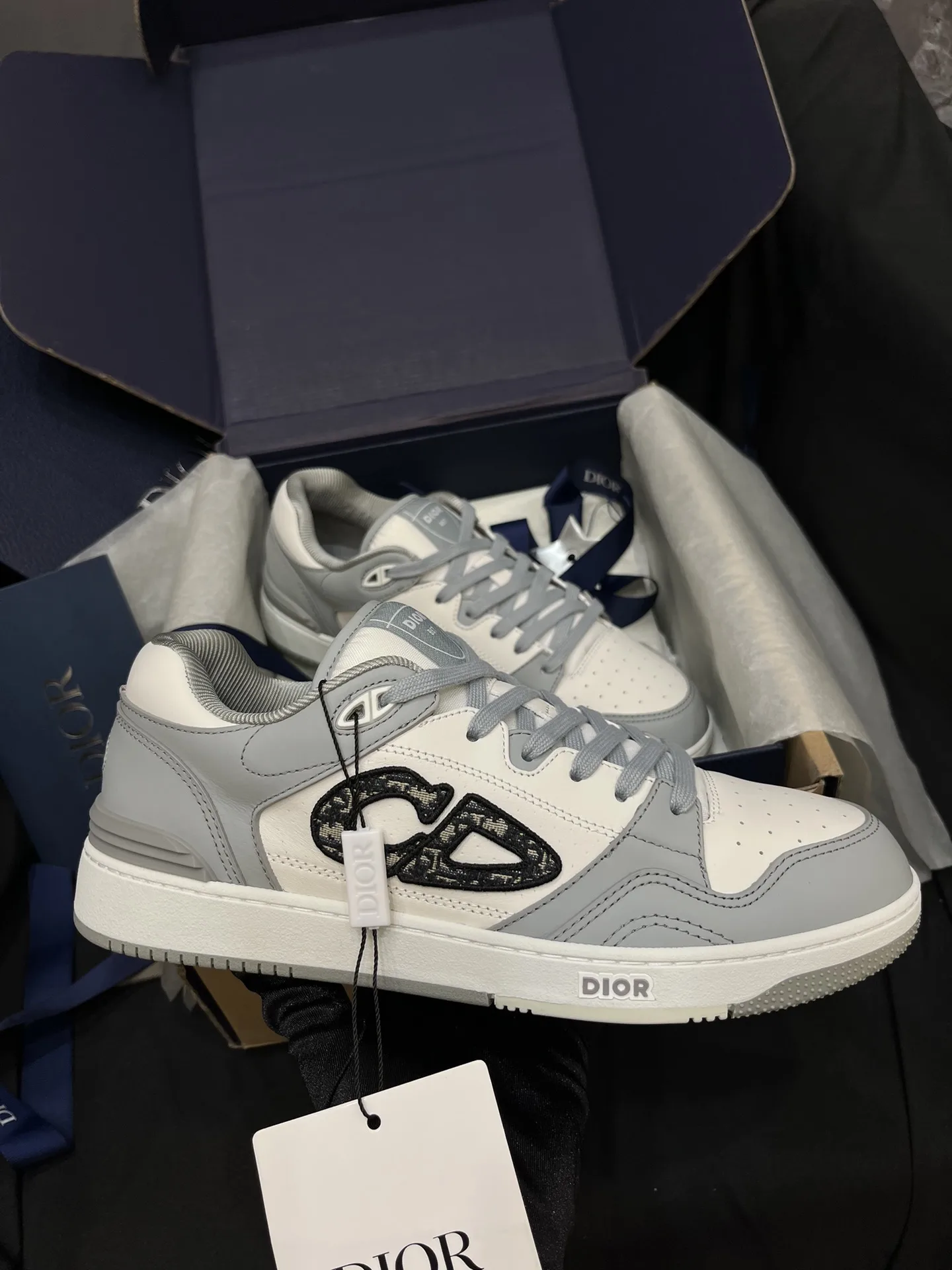 디올 B57 스니커즈