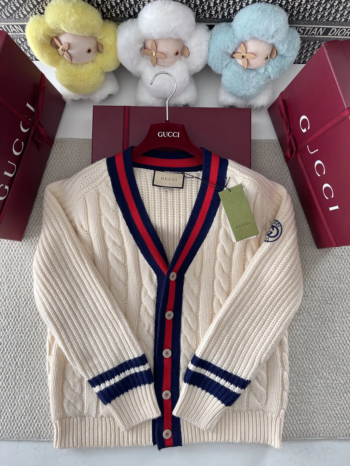 구찌 케이블 울 니트 가디건 웹 아이보리