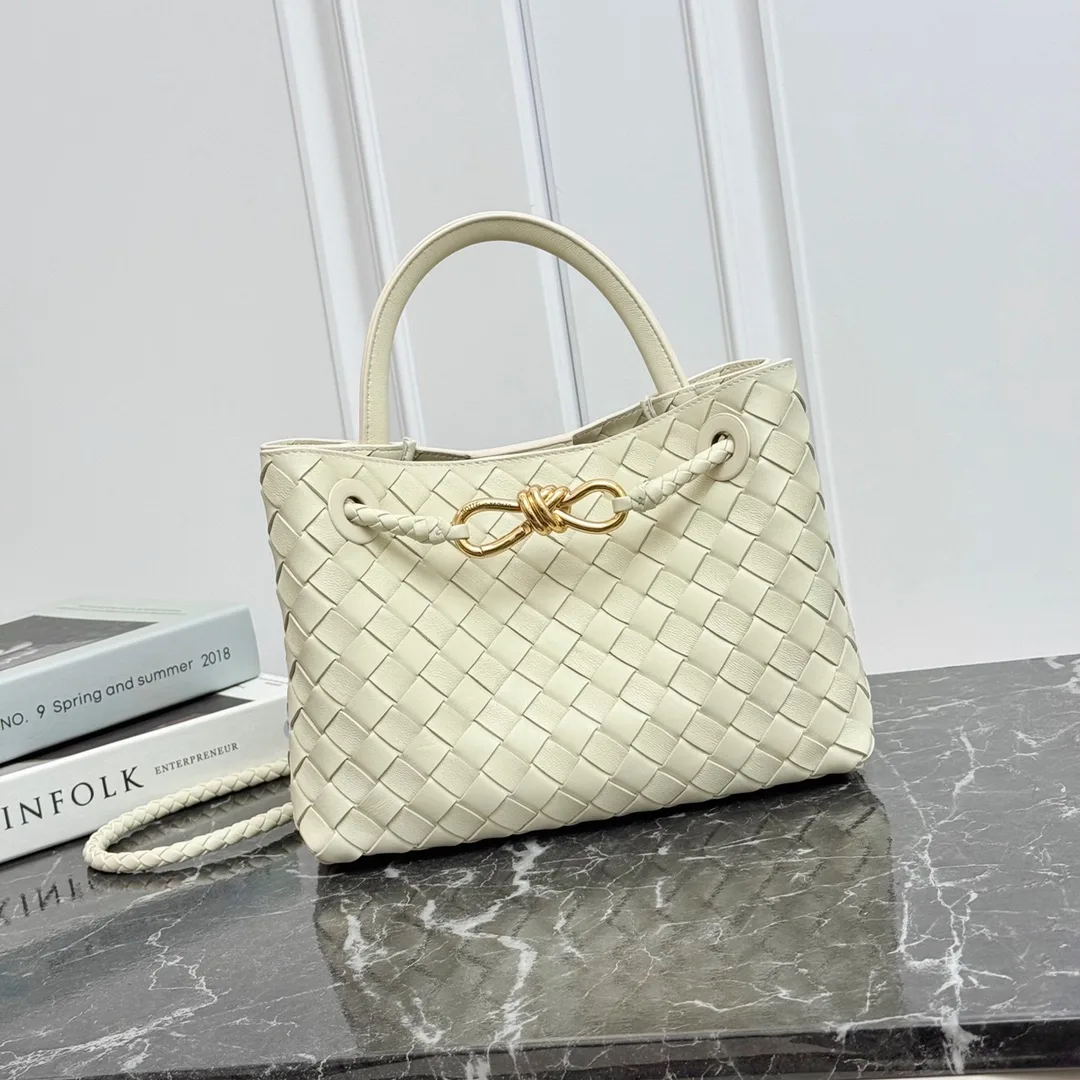 스몰 안디아모 에 대한 여성 에 노치올라  25*19*10.5CM