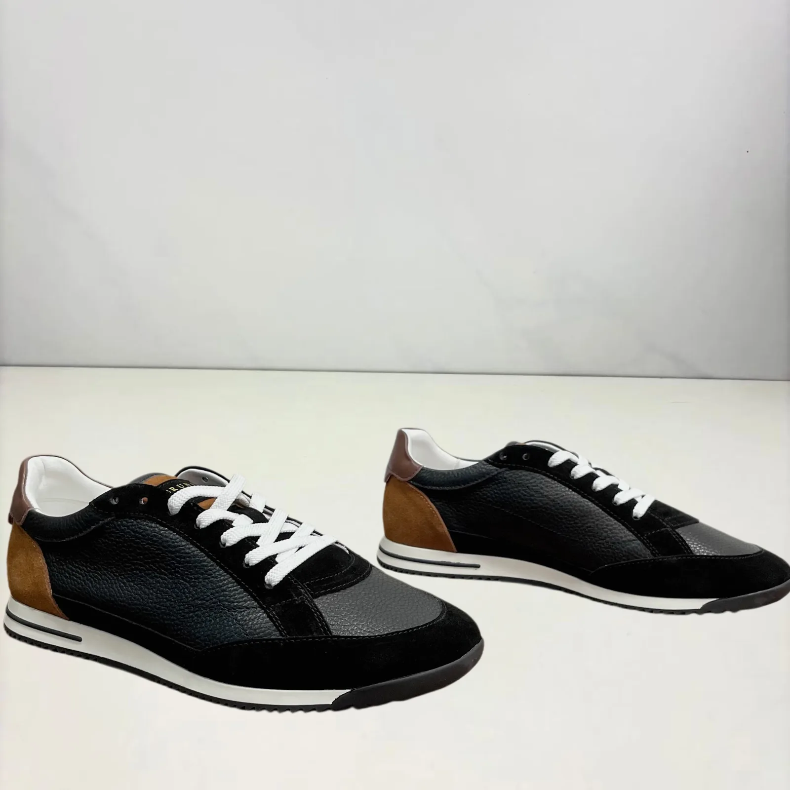 Brunello Cucinelli 파나마 스웨이드 스니커즈