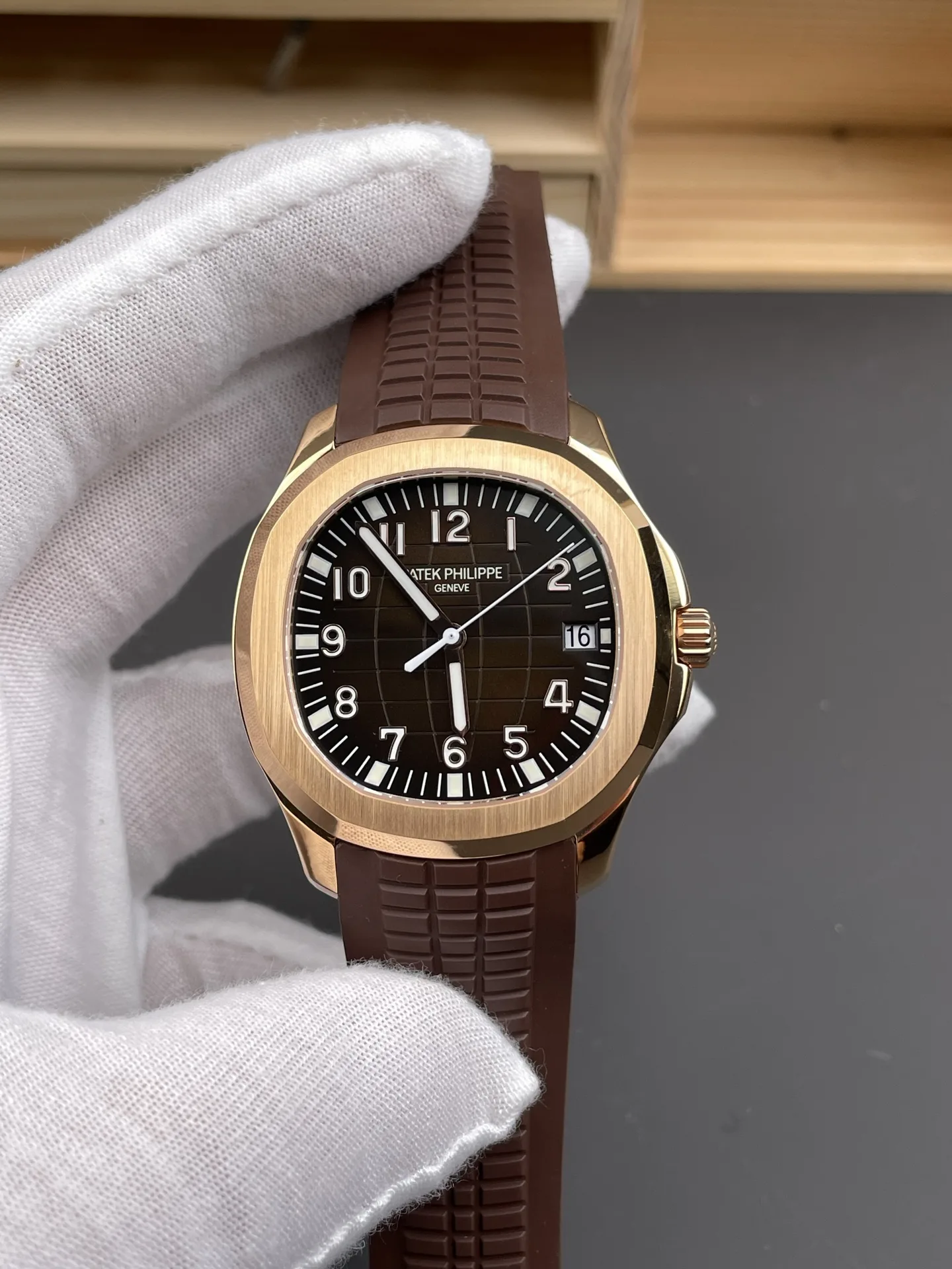 BBF | 324/330 무브먼트 l 40mm l 파텍필립 아쿠아넛 5167R 시계