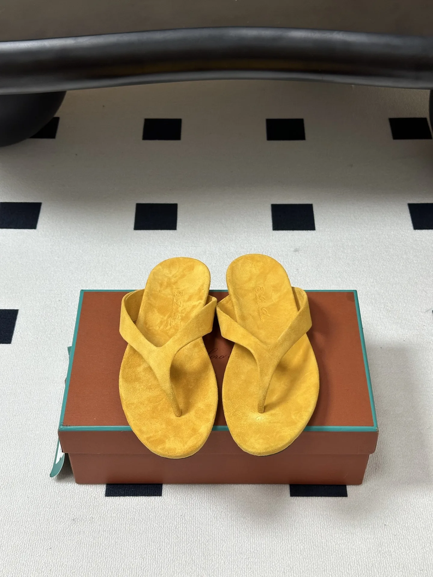 로로피아나 슬리퍼 남녀공용